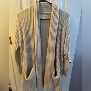 Evy’s Tree Marissa cream sweater. Size XS/S. Gently used